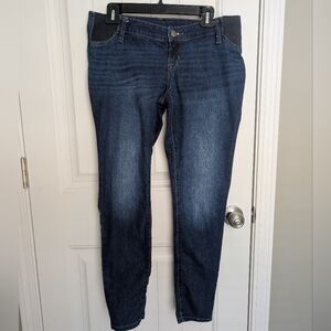 Ingrid & Isabel Maternity Jeans